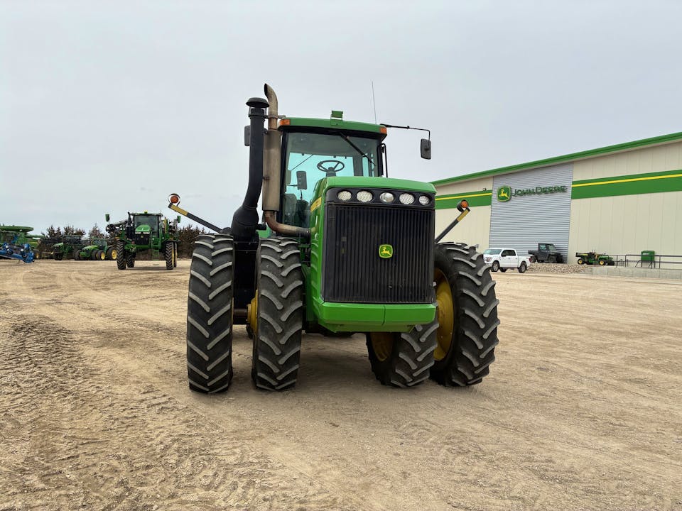 John Deere 9320