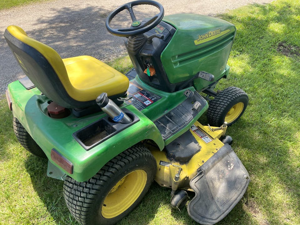 John Deere GX355