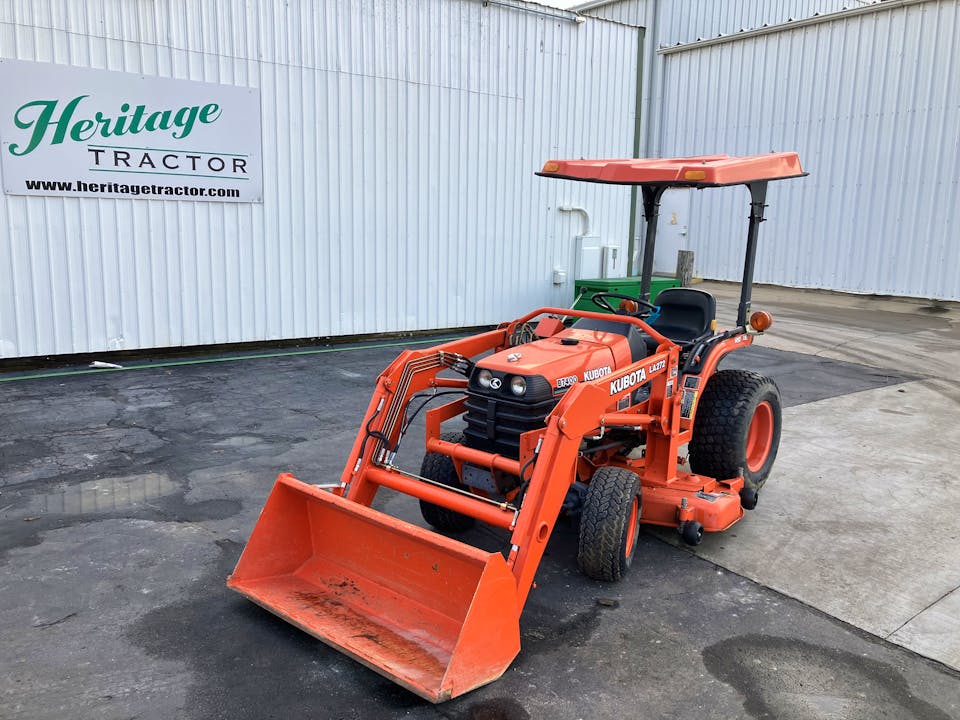 Kubota B7400