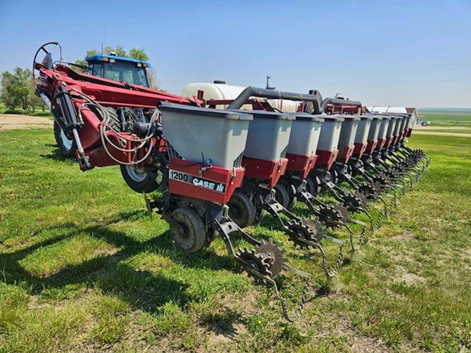 Case 1200