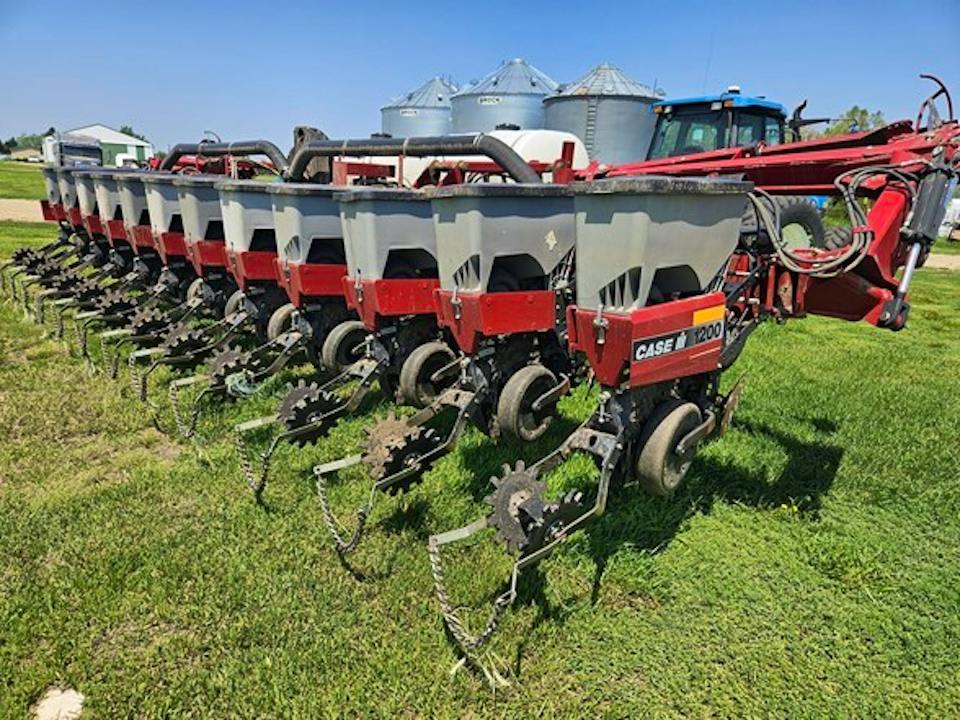Case 1200