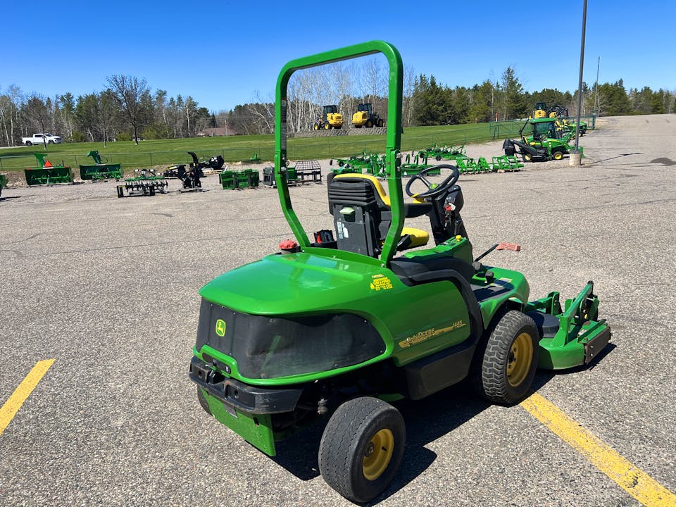 John Deere 1445
