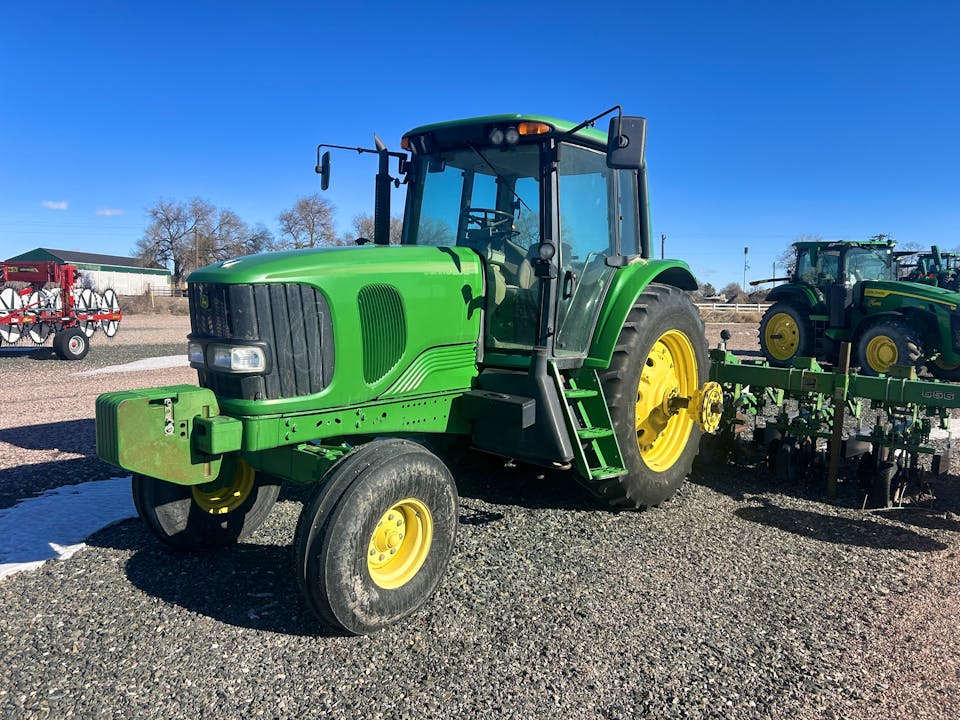 John Deere 7220