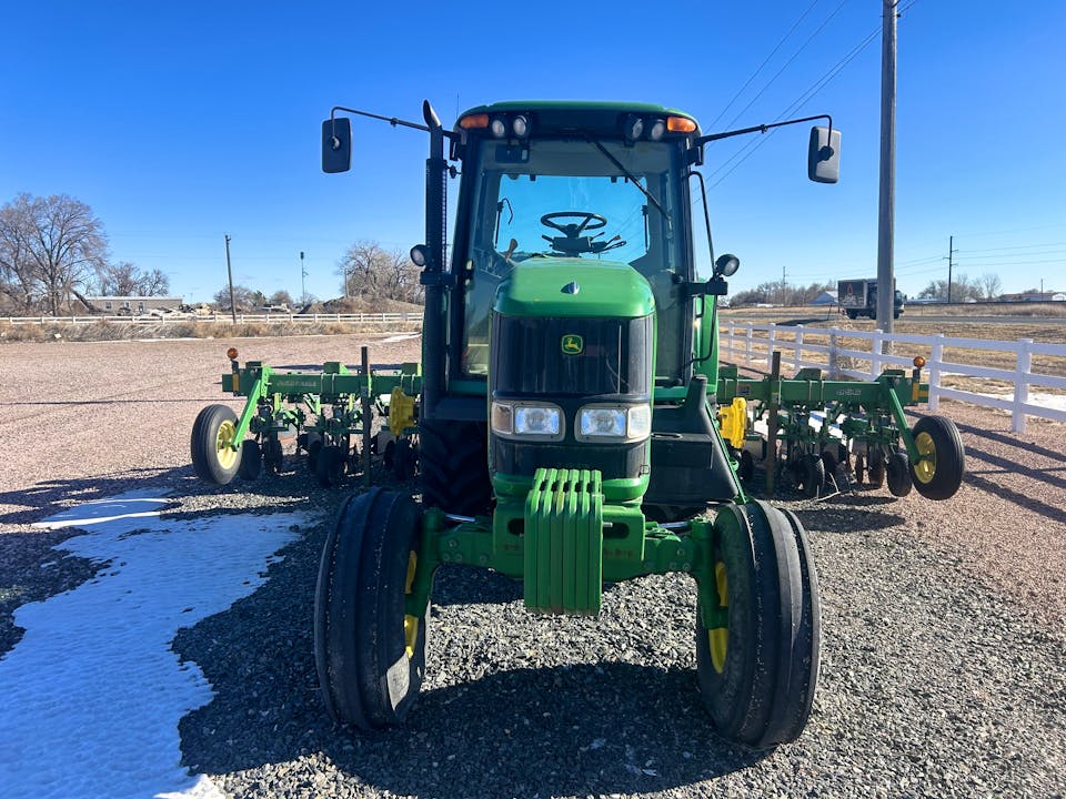 John Deere 7220