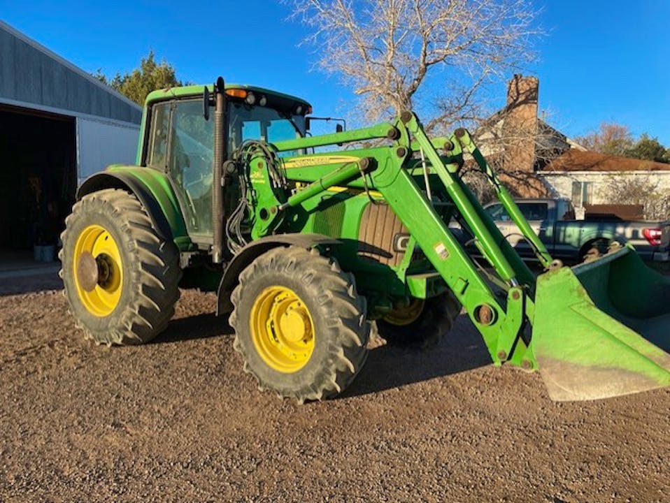 John Deere 7420