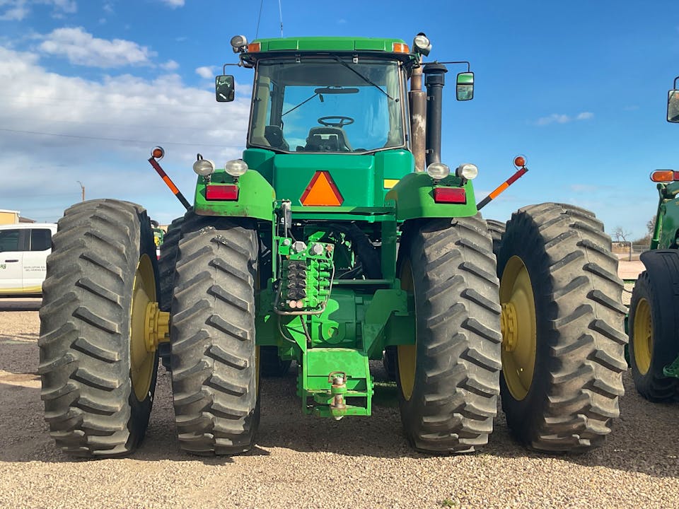 John Deere 9220