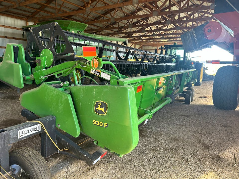 John Deere 930F
