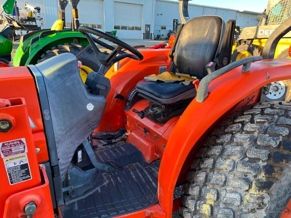 Kubota L3130