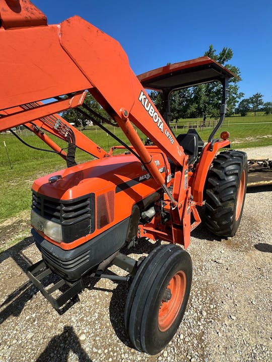 Kubota MX5000