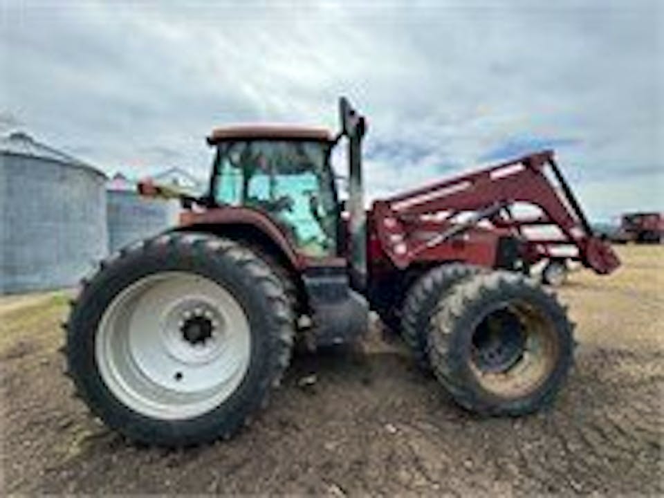 CASE IH MX210