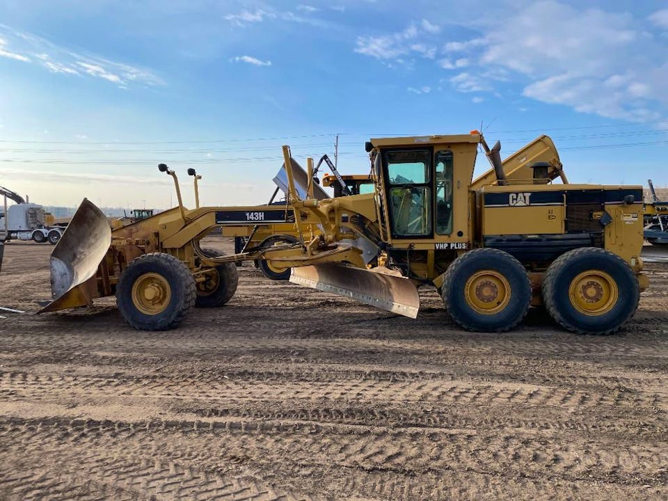 Caterpillar 143H