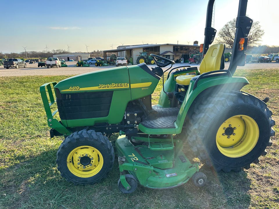 John Deere 4410
