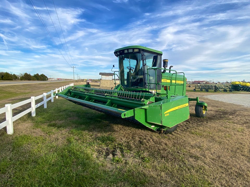 John Deere 4895