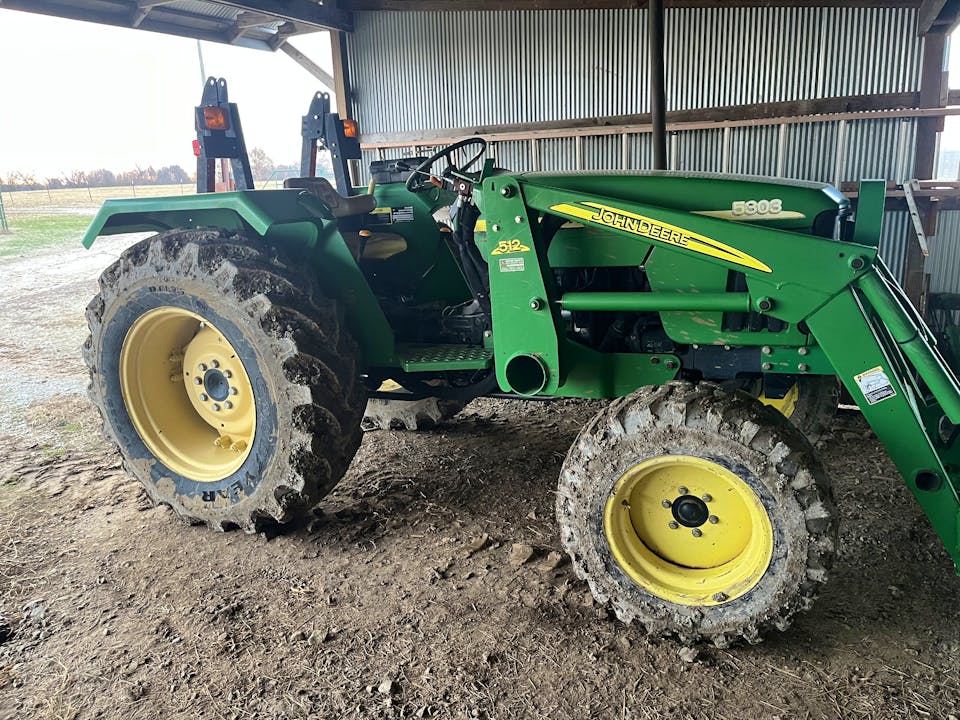 John Deere 5303