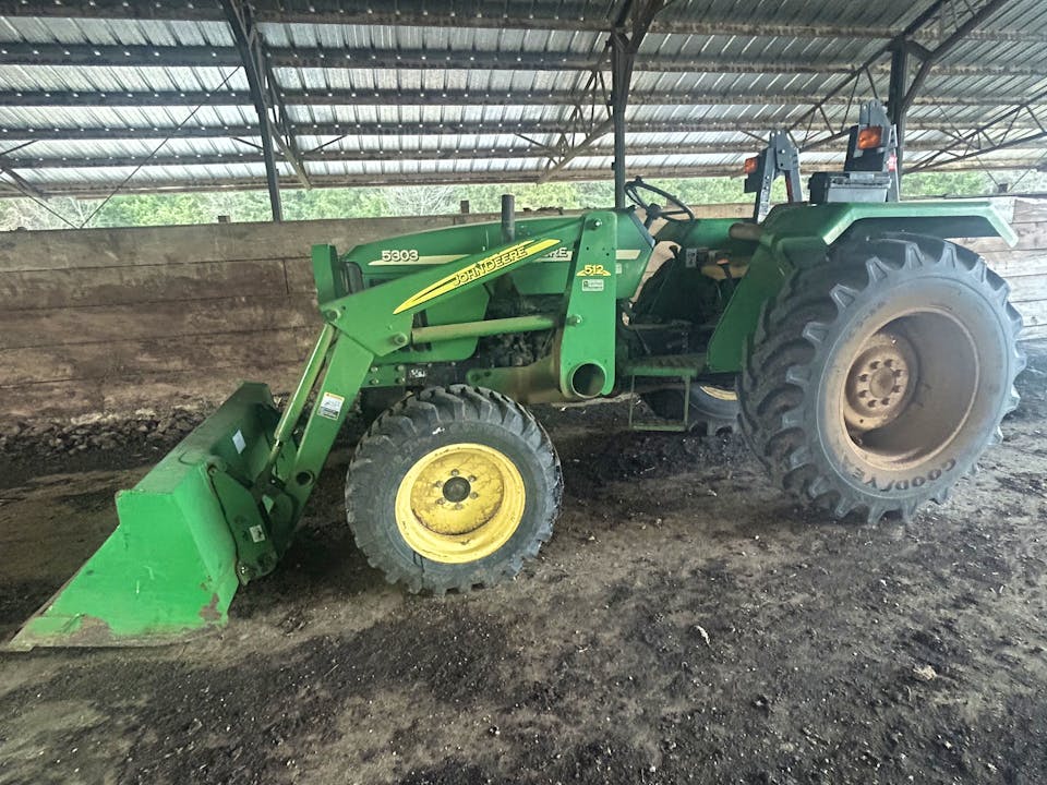 John Deere 5303
