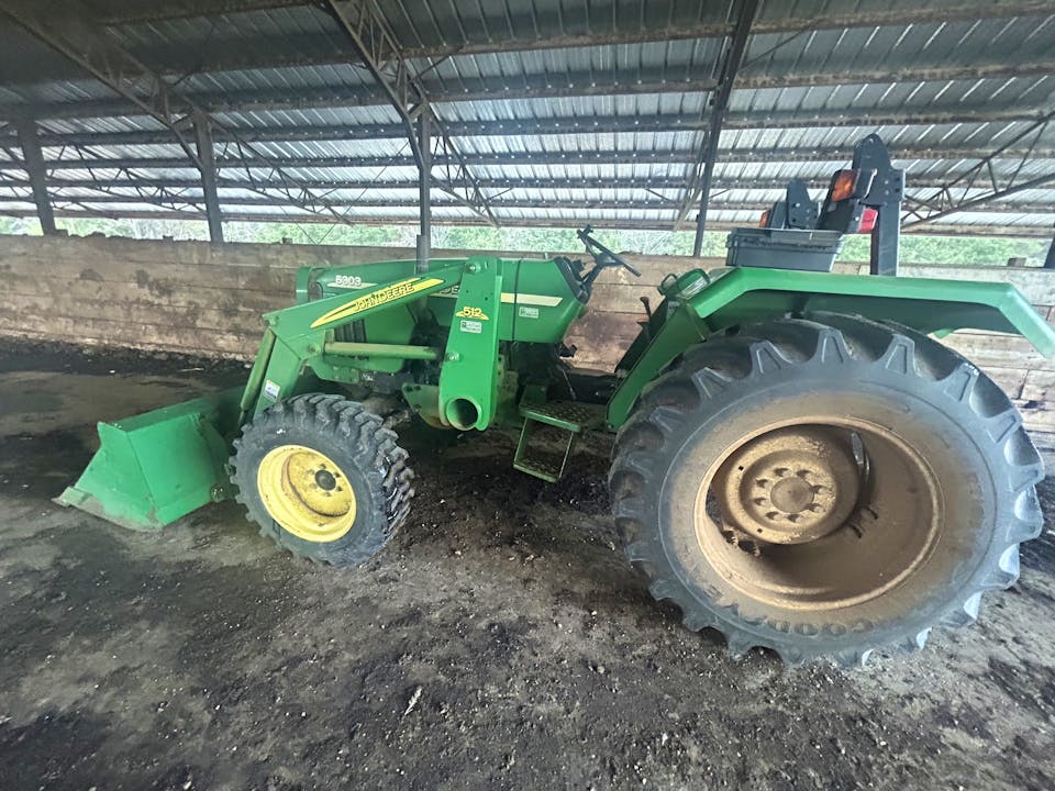 John Deere 5303
