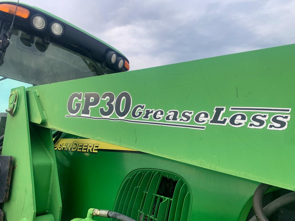 John Deere 7220
