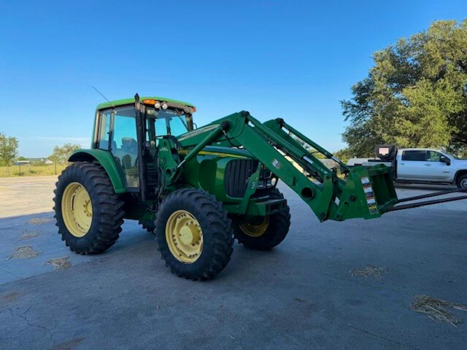 John Deere 7320