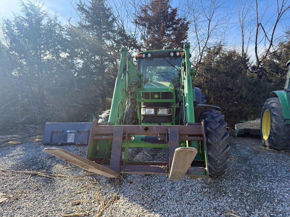 John Deere 7320