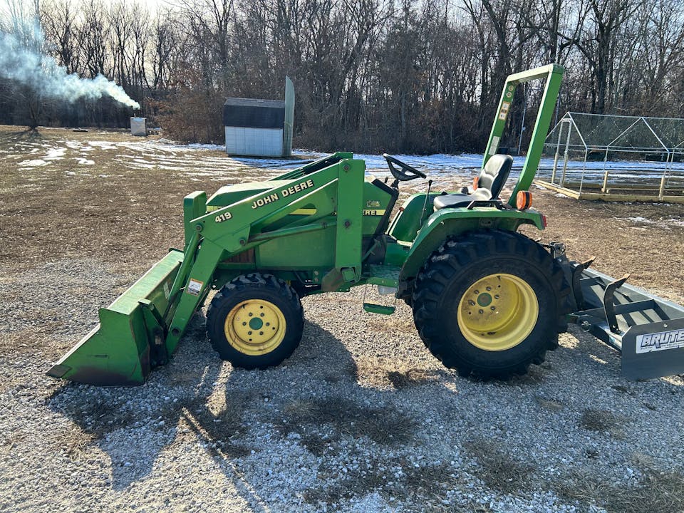 John Deere 790
