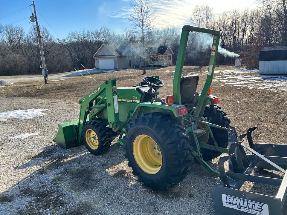 John Deere 790