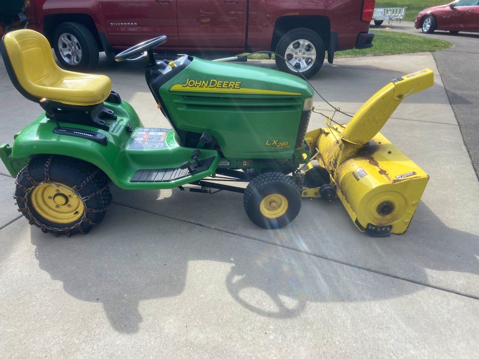 John Deere LX280 AWS