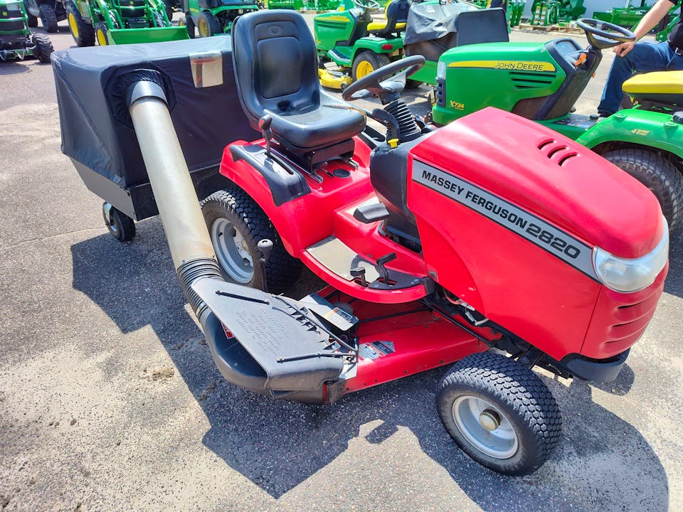 Massey Ferguson 2820H