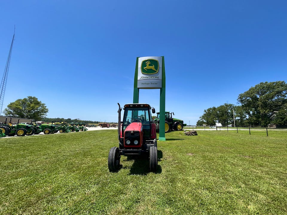 Massey Ferguson 5455