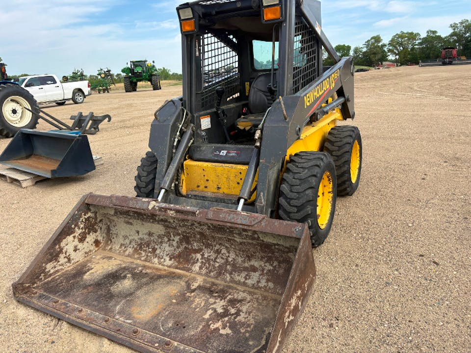 New Holland LS160