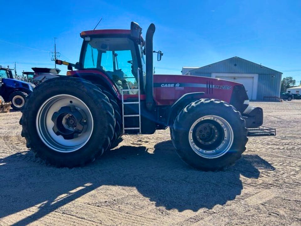 Case IH MX285