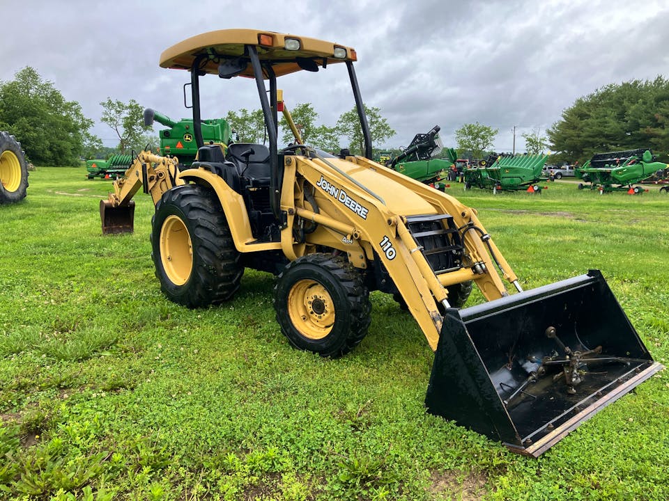 John Deere 110TLB
