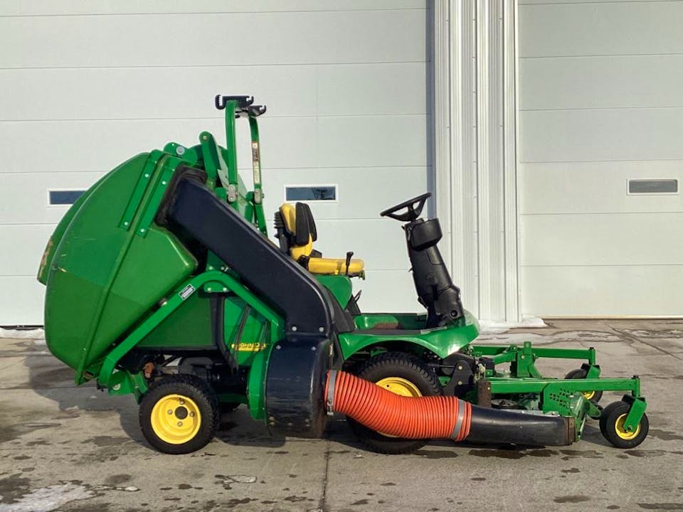 John Deere 1445