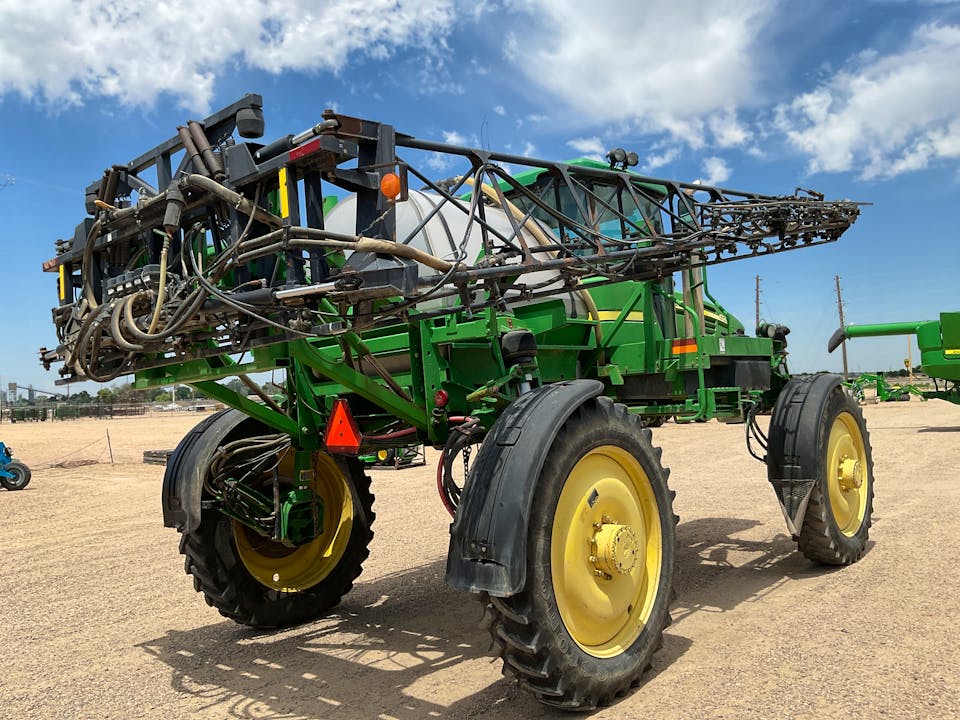 John Deere 4720