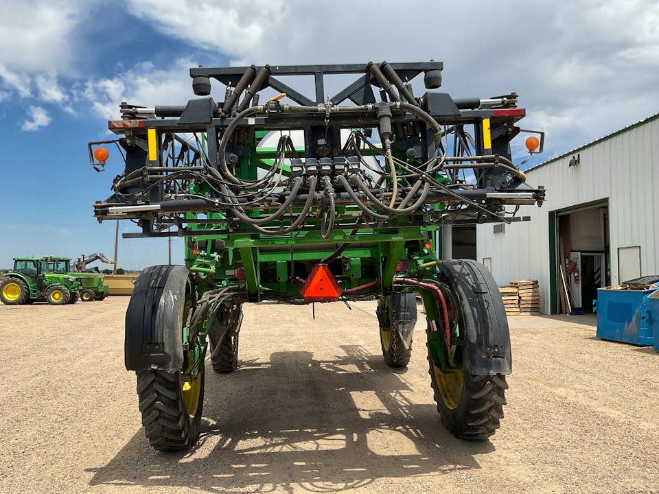 John Deere 4720