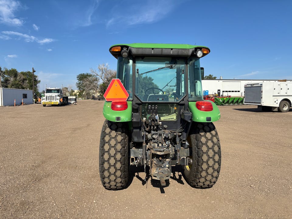 John Deere 5525