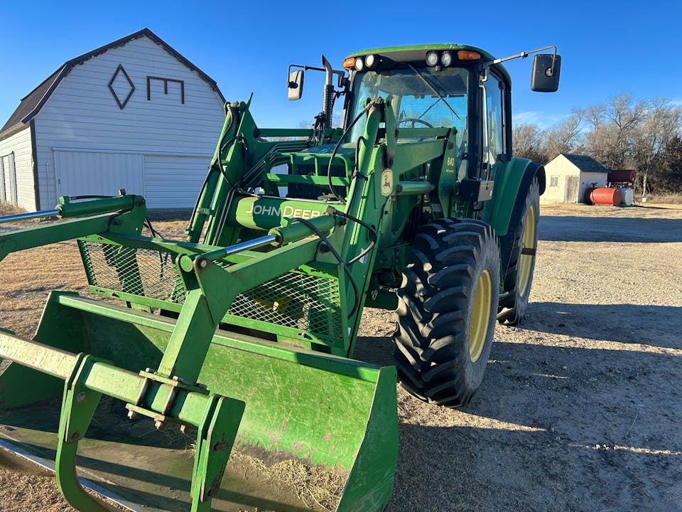 John Deere 6420