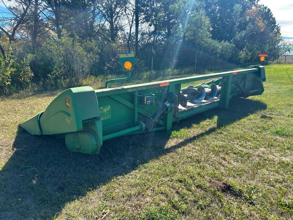 John Deere 893