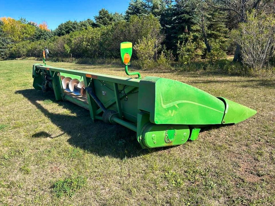 John Deere 893