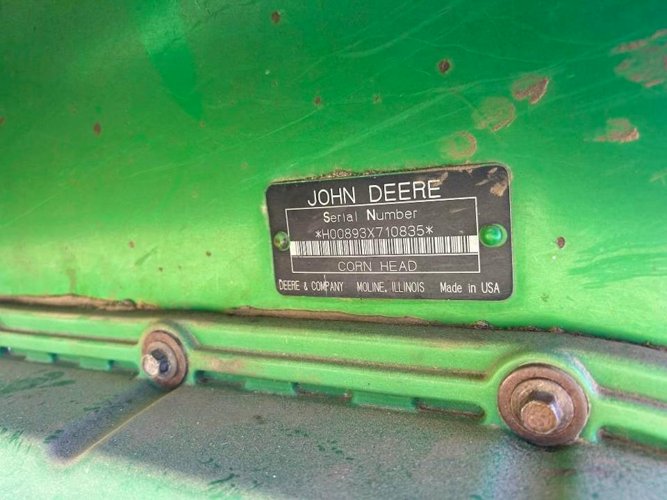 John Deere 893