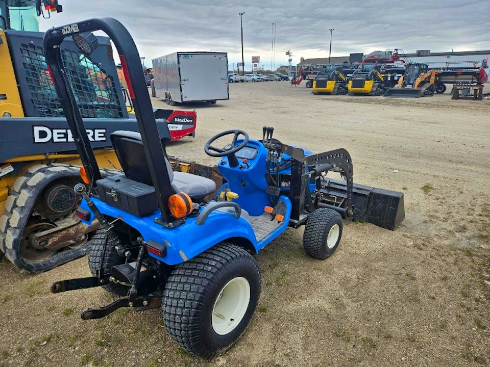 NEW HOLLAND TZ25DA