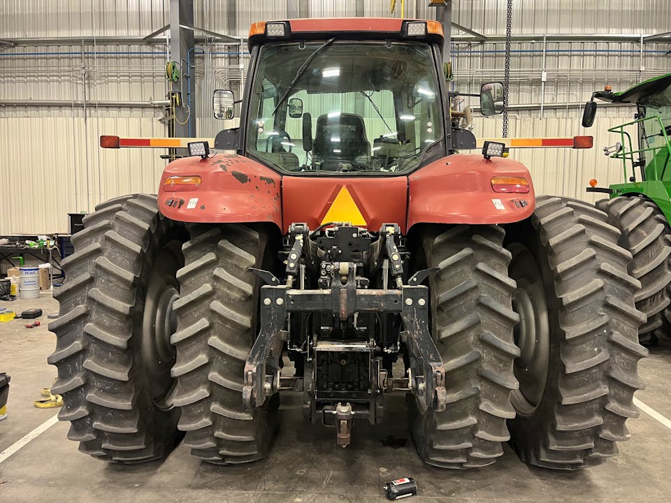 Case IH MX305