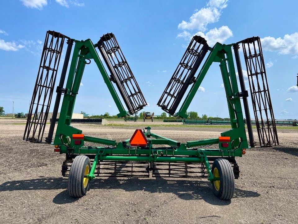 John Deere 200