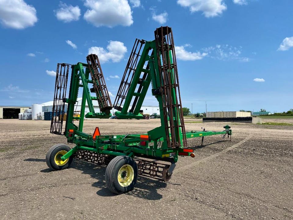 John Deere 200