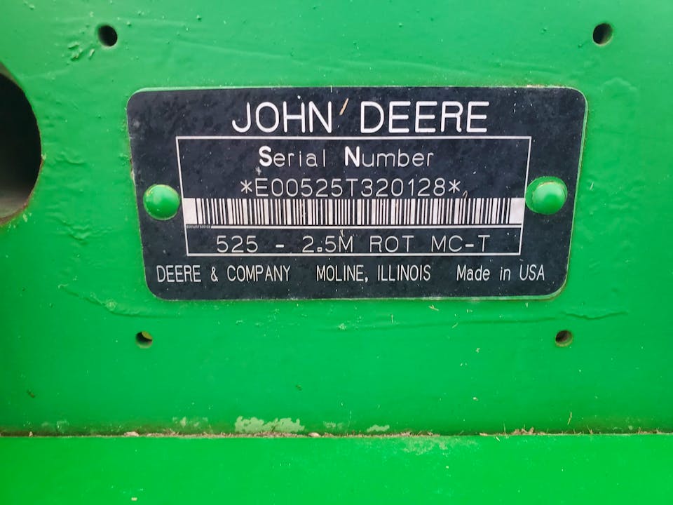 John Deere 525