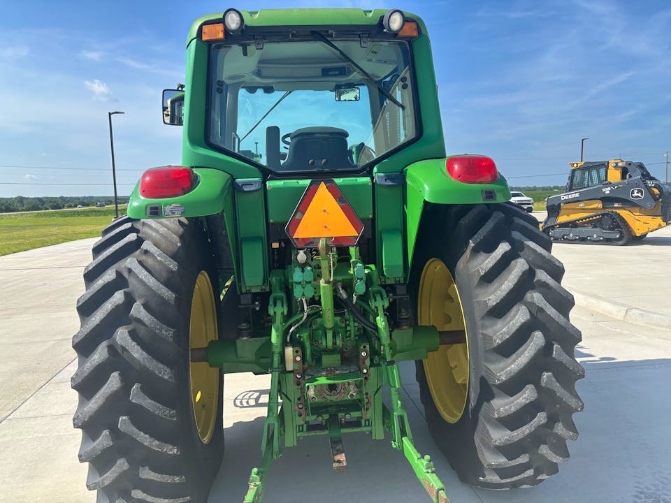John Deere 7220