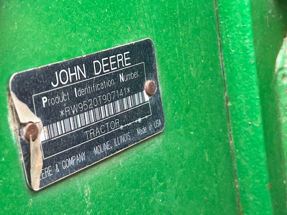 John Deere 9520T