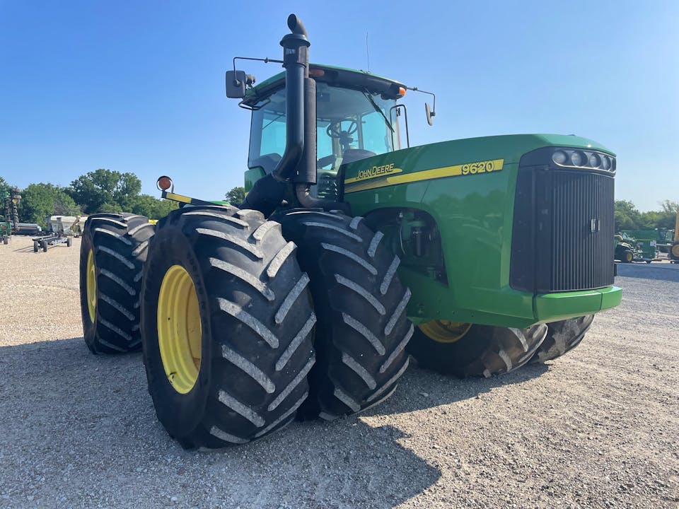 John Deere 9620
