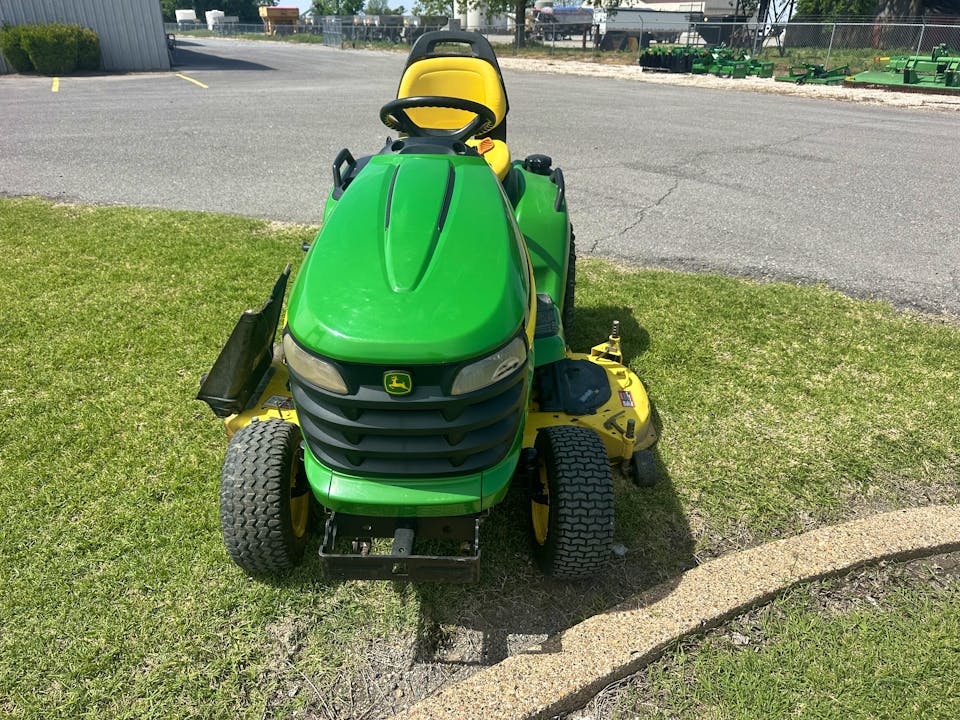 John Deere X540