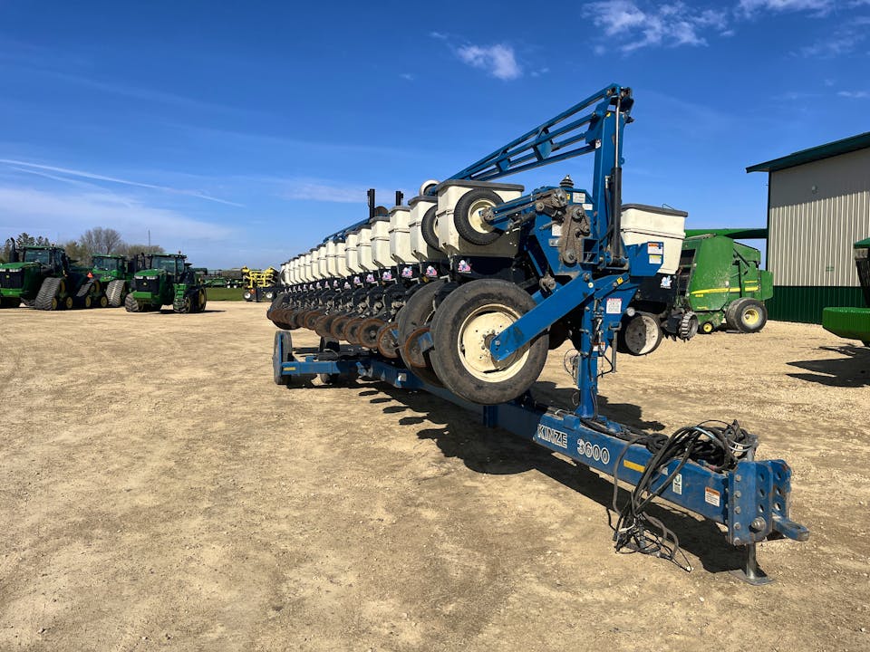 Kinze 3600