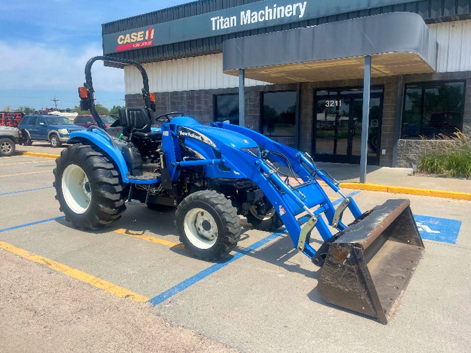 NEW HOLLAND TC45D